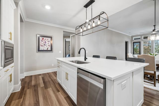 2064 Neill Ln, Cross Plains, TN 37049