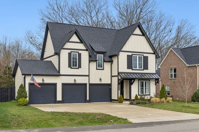 2064 Neill Ln, Cross Plains, TN 37049