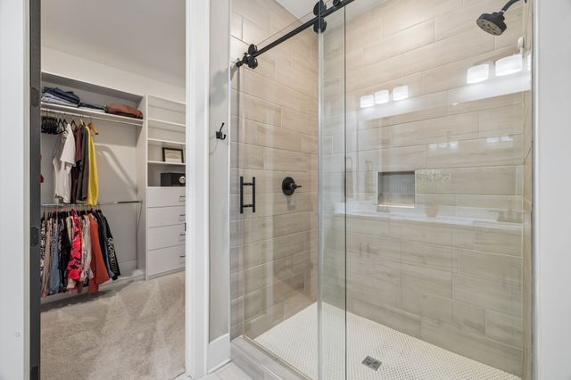 2064 Neill Ln, Cross Plains, TN 37049