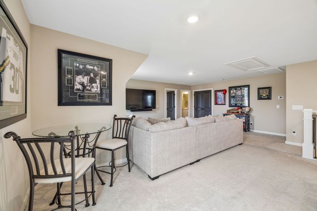 2064 Neill Ln, Cross Plains, TN 37049