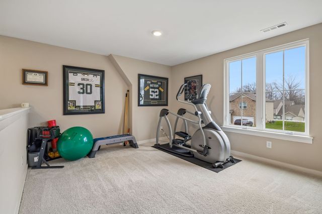 2064 Neill Ln, Cross Plains, TN 37049