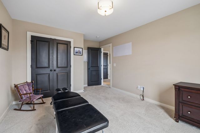 2064 Neill Ln, Cross Plains, TN 37049