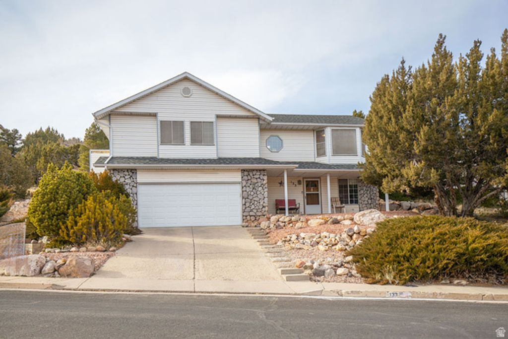 133 N GUIDELIGHT DR, Cedar City, UT 84720