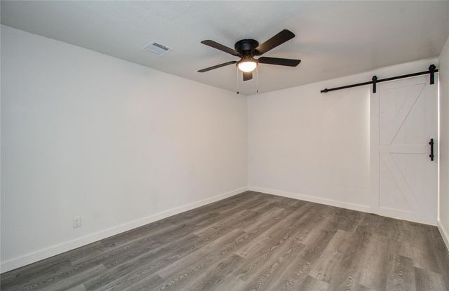 619 River Plantation Drive, Conroe, TX 77302