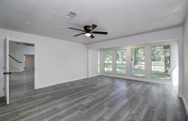 619 River Plantation Drive, Conroe, TX 77302