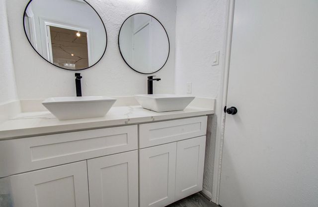 619 River Plantation Drive, Conroe, TX 77302