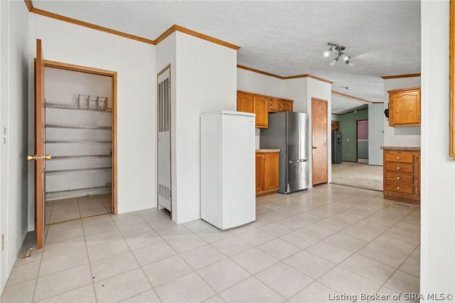 8390 Beech Street SE, Elizabeth, IN 47117