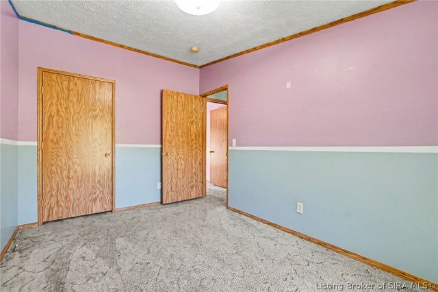 8390 Beech Street SE, Elizabeth, IN 47117