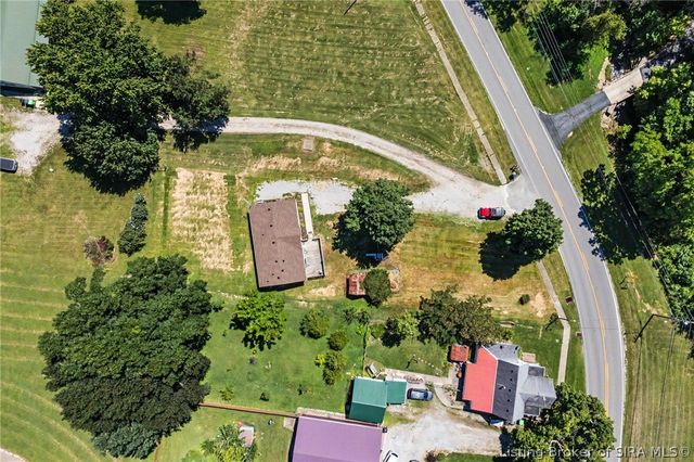 8390 Beech Street SE, Elizabeth, IN 47117
