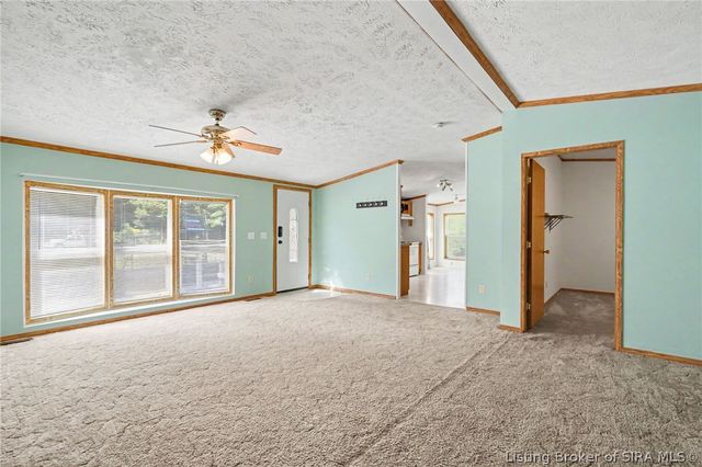 8390 Beech Street SE, Elizabeth, IN 47117
