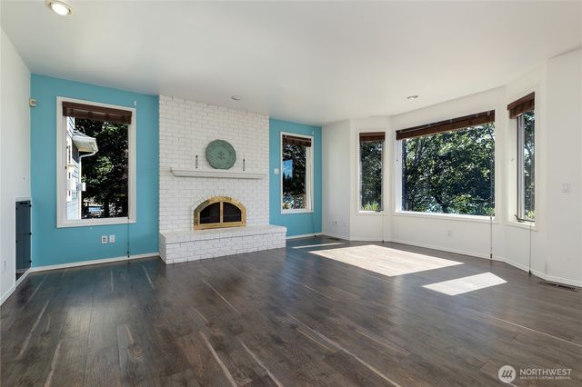 1860 E Island Lake Drive, Shelton, WA 98584