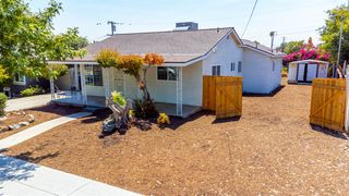 4774 E Hammond, Fresno, CA 93703