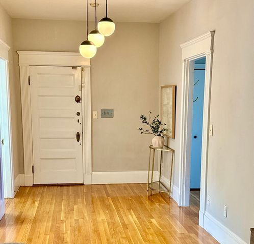 9 Verndale 2, Brookline, MA 02446