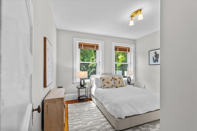 9 Verndale Street 2, Brookline, MA 02446