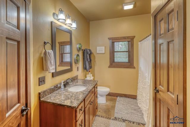 21184 GILDED MOUNTAIN RD, Lead, SD 57754