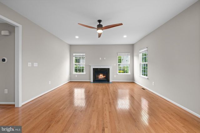 18317 CHELSEA KNOLLS DR, Mount Airy, MD 21771