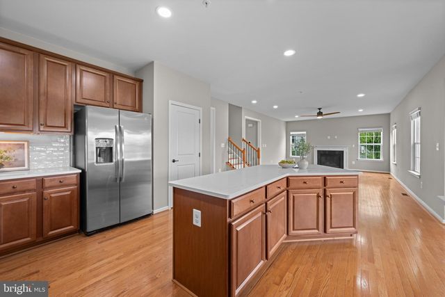 18317 CHELSEA KNOLLS DR, Mount Airy, MD 21771