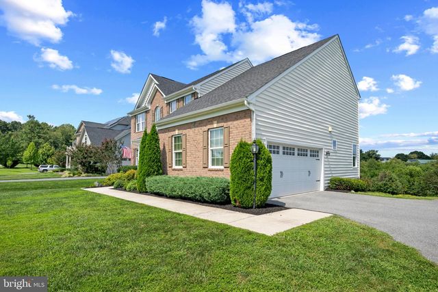 18317 CHELSEA KNOLLS DR, Mount Airy, MD 21771