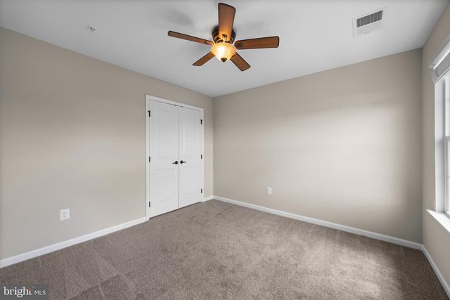 18317 CHELSEA KNOLLS DR, Mount Airy, MD 21771