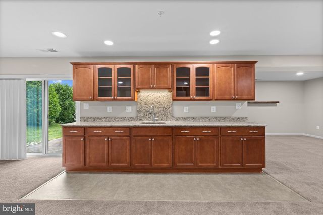 18317 CHELSEA KNOLLS DR, Mount Airy, MD 21771