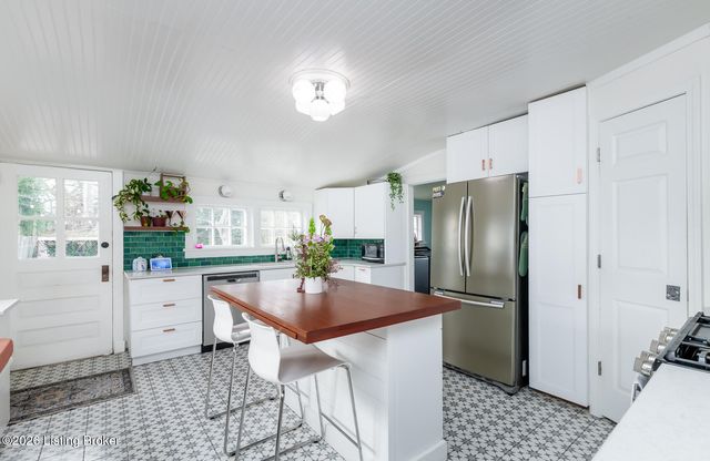 2036 New Main St, Louisville, KY 40206