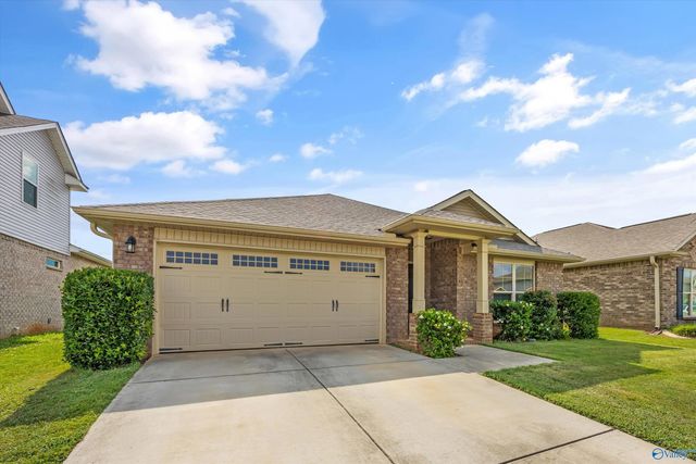 104 Daymark Drive, Madison, AL 35756
