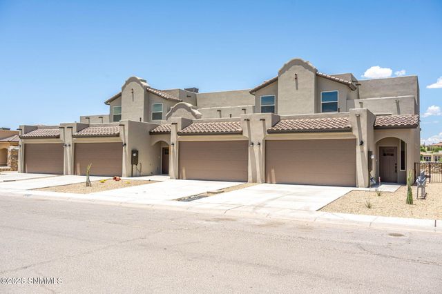 1323 Mission Nuevo Drive, Las Cruces, NM 88011