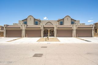 1323 Mission Nuevo Drive, Las Cruces, NM 88011