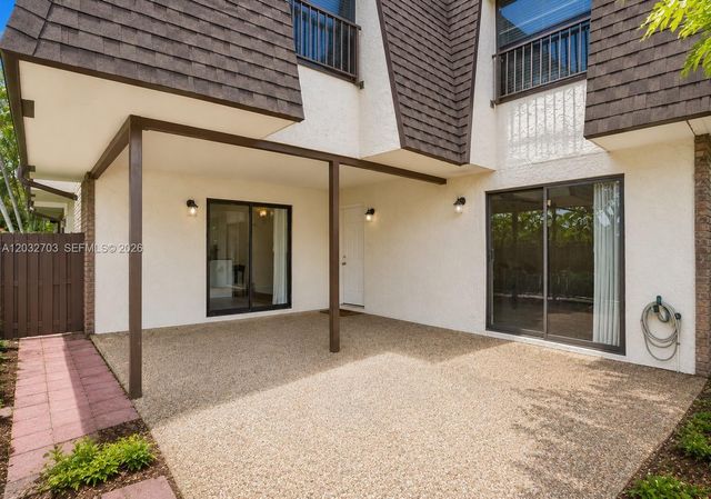 2560 NW 99th Avenue, Coral Springs, FL 33065
