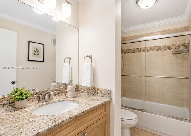 2560 NW 99th Avenue, Coral Springs, FL 33065