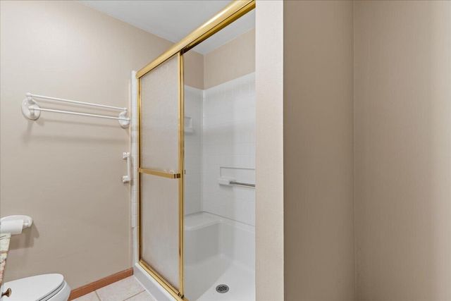 986 Oconomowoc PARKWAY, Oconomowoc, WI 53066