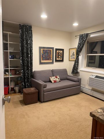 80 E Hartsdale 621, Hartsdale, NY 10530