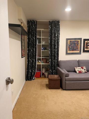 80 E Hartsdale 621, Hartsdale, NY 10530