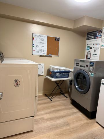 80 E Hartsdale 621, Hartsdale, NY 10530