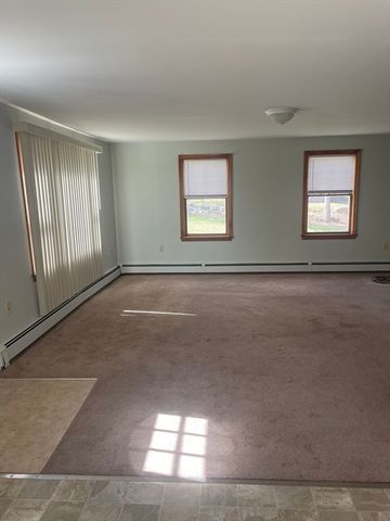 86 Pond, Holbrook, MA 02343