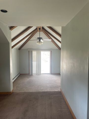 86 Pond, Holbrook, MA 02343