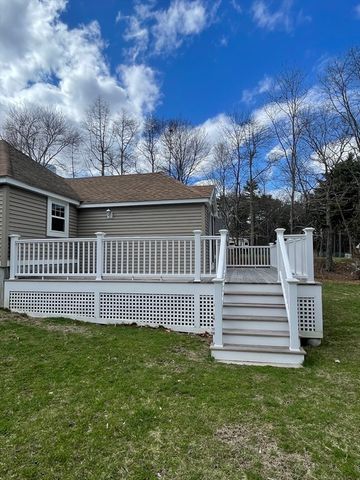 86 Pond, Holbrook, MA 02343