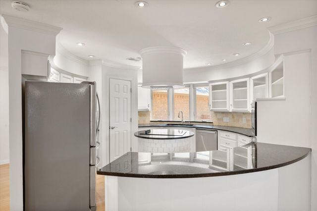 3603 Yorkshire Drive, Arlington, TX 76013