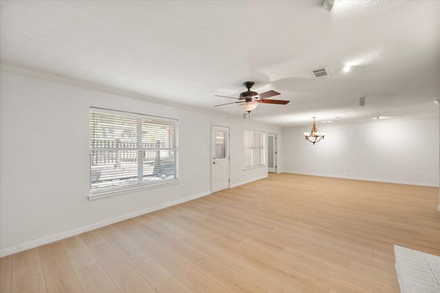 3603 Yorkshire Drive, Arlington, TX 76013