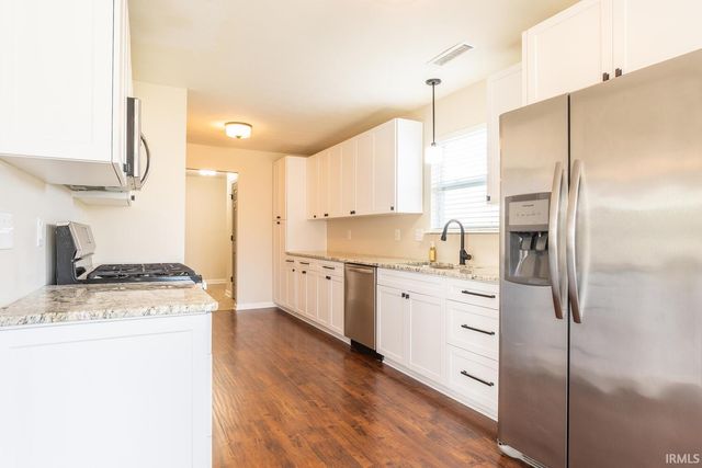 5295 N Ranch Acres Place, Bloomington, IN 47404