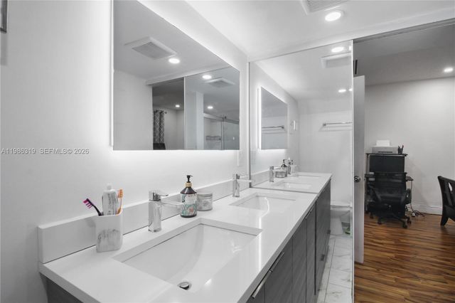 10135 SW 139th Pl, Miami, FL 33186