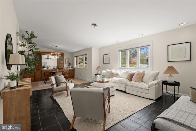 3410 FIELDING RD, Pikesville, MD 21208