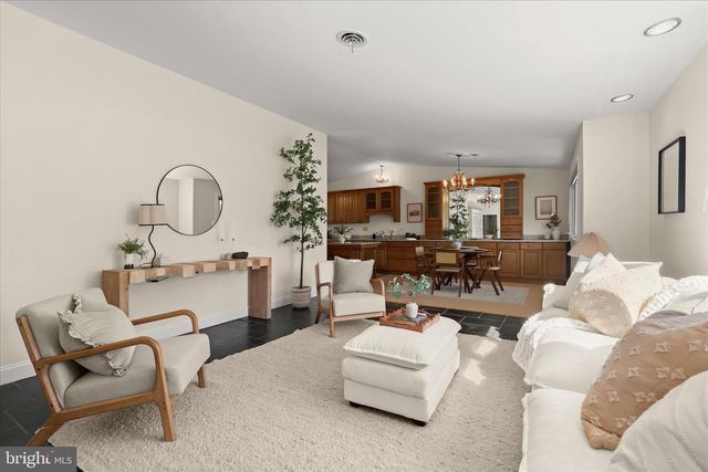 3410 FIELDING RD, Pikesville, MD 21208