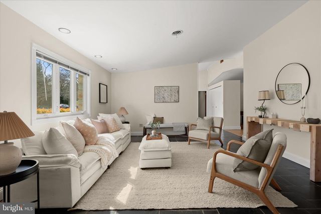 3410 FIELDING RD, Pikesville, MD 21208