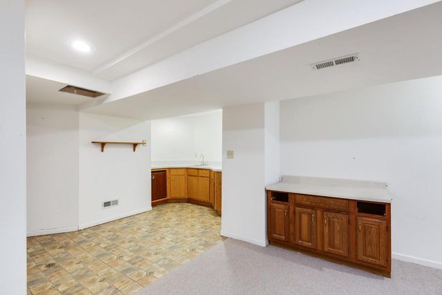 948 Cedar DRIVE, Burlington, WI 53105