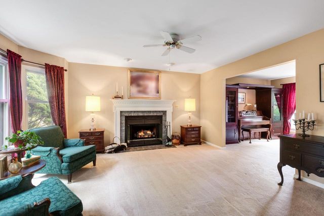 948 Cedar DRIVE, Burlington, WI 53105