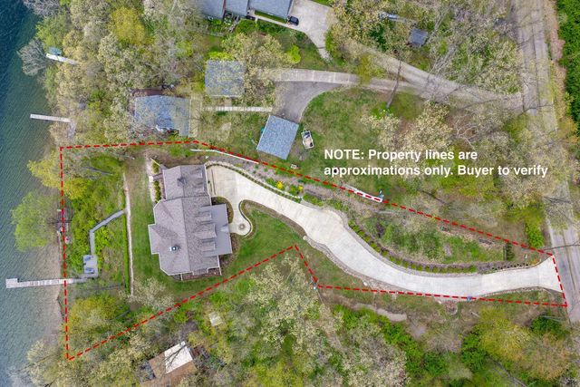 58604 E Clear Lake Road, Three Rivers, MI 49093