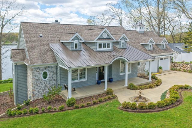 58604 E Clear Lake Road, Three Rivers, MI 49093