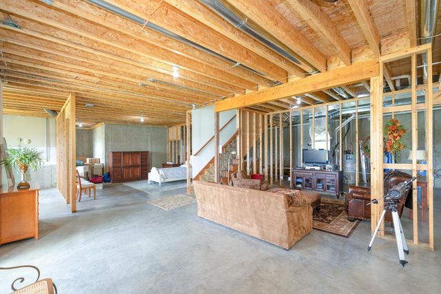 58604 E Clear Lake Road, Three Rivers, MI 49093