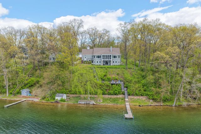 58604 E Clear Lake Road, Three Rivers, MI 49093